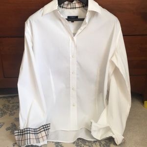 Burberry woman’s white cotton blouses size M
